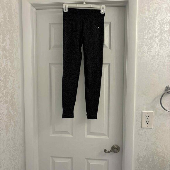 Gymshark Adapt Animal Seamless Leggings High Waisted Ruched Bum Size S - Picture 2 of 5
